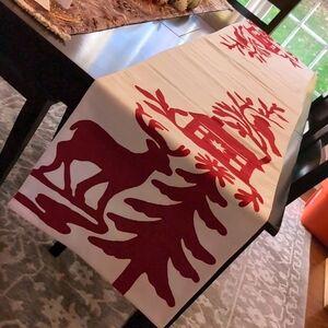 (NWOT) Pottery Barn Christmas Long Table Runner (18x108), Clara Applique.